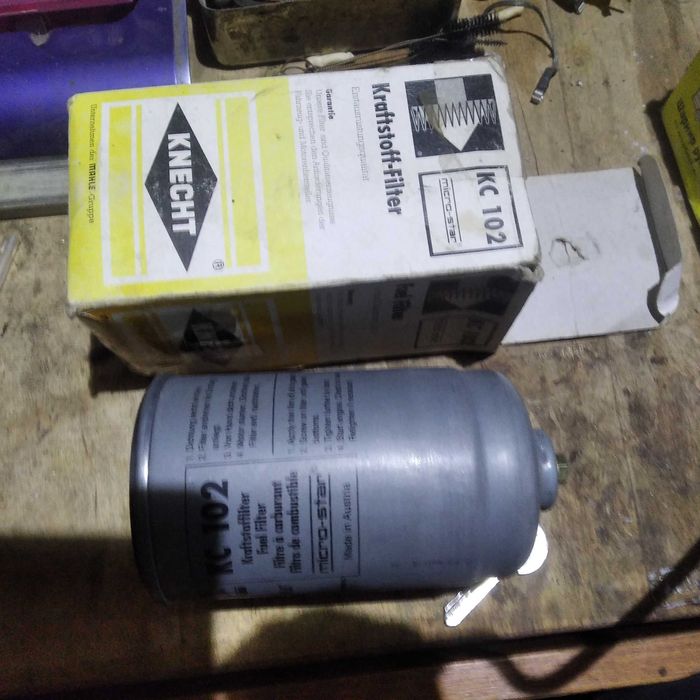 Продам топливный фильтр КС102