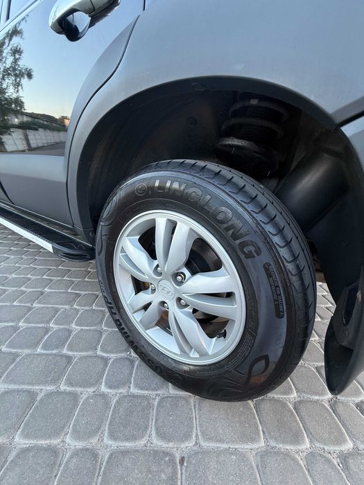 Придам Hyundai Tucson 2011