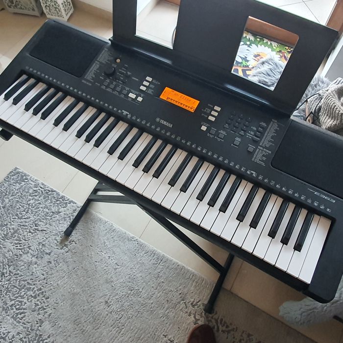 Keyboard Yamaha PSR E363