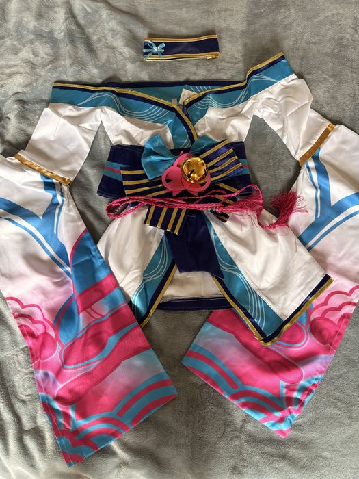 Kostium Ahri – Spirit Blossom (Duchowy Rozkwit) z League of Legends.rozmiar S