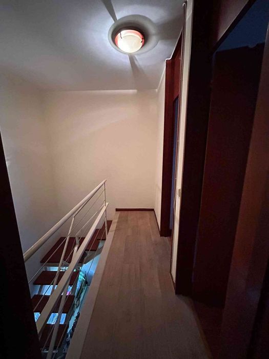 Apartamento Duplex para Arrendamento – Perafita