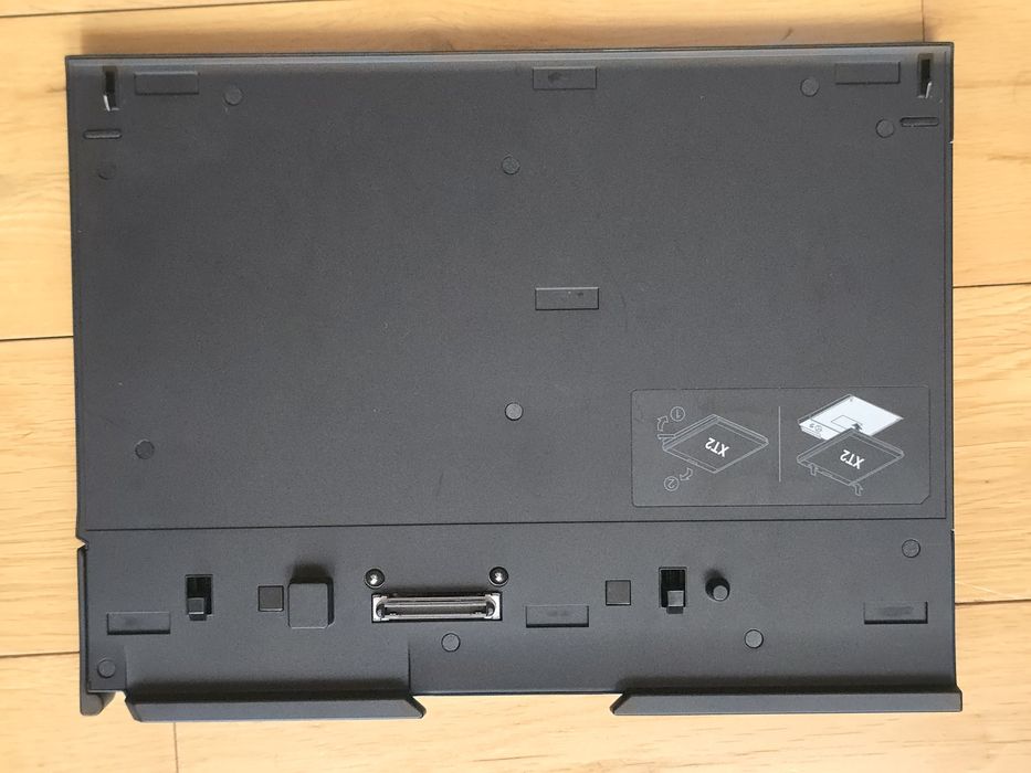 Laptop Dell Latitude XT2 tablet + stacja bazowa