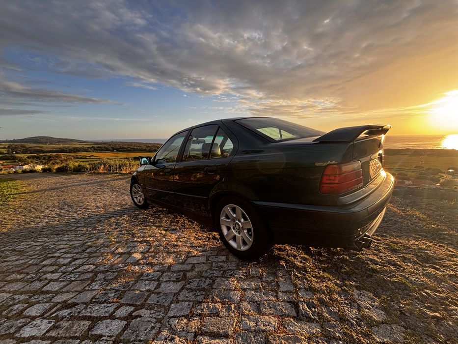 BMW E36 318tds Look M