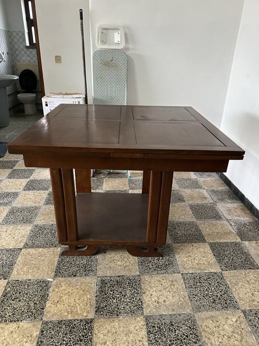 Mesa de madeira Extensivel