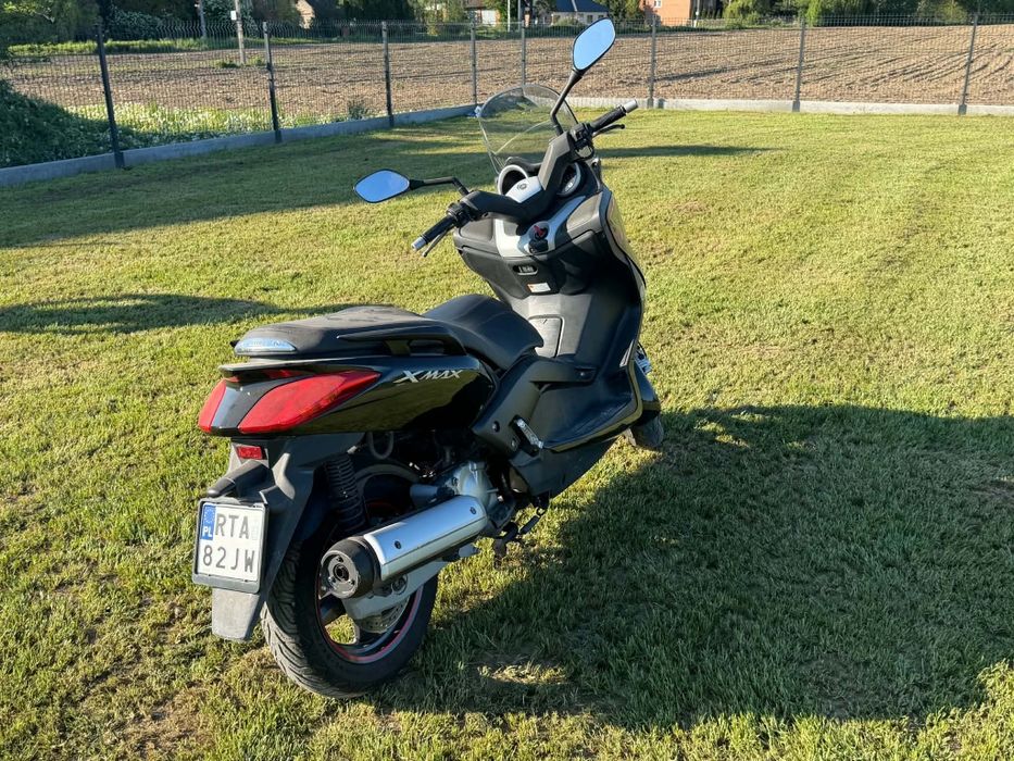 Yamaha x max 125
