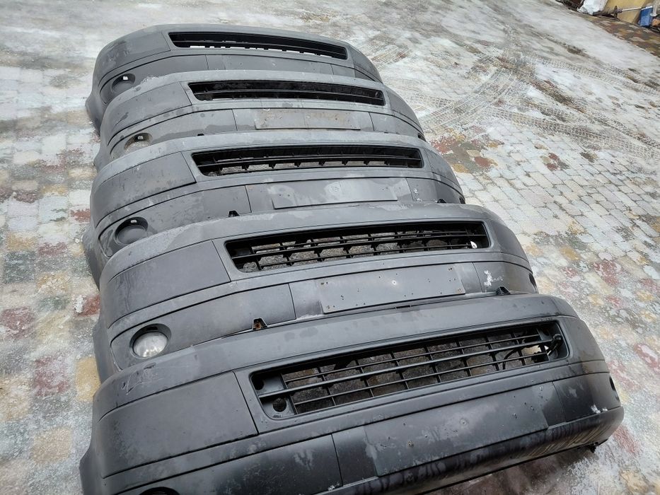 Бампера передні Volkswagen T5
