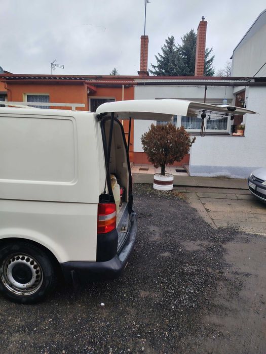 Volkswagen T 5 Brygadówka