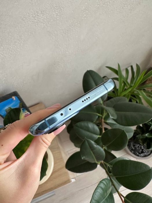 Смартфон Xiaomi Mi11 8/256 Gb 2Sim