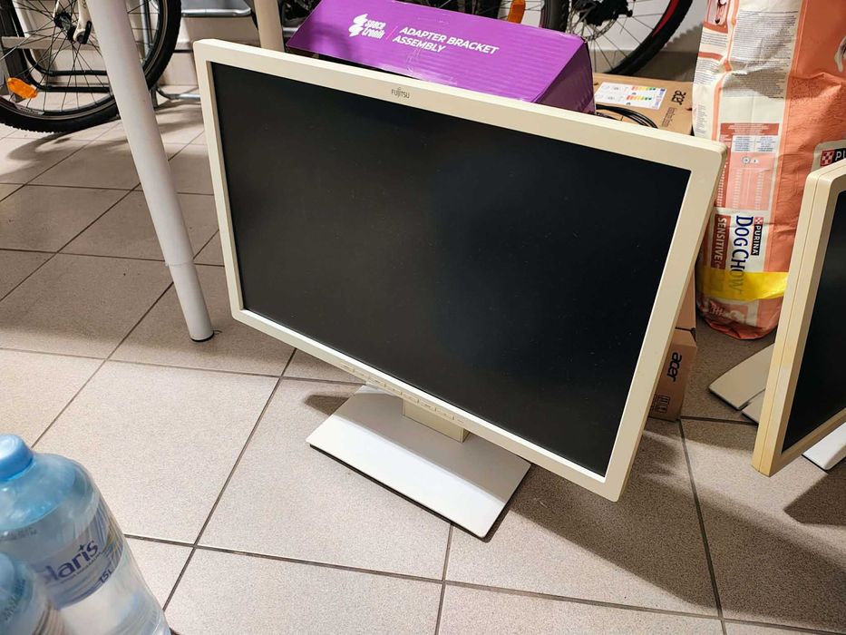 Monitory LED IPS Fujitsu P24W-6 24" 1920x1200 DVI VGA DP