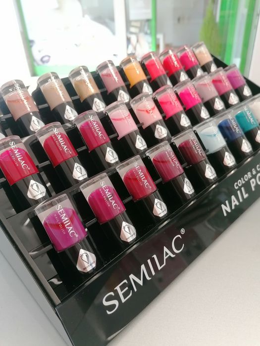 Verniz tradicional para manicure e pedicure