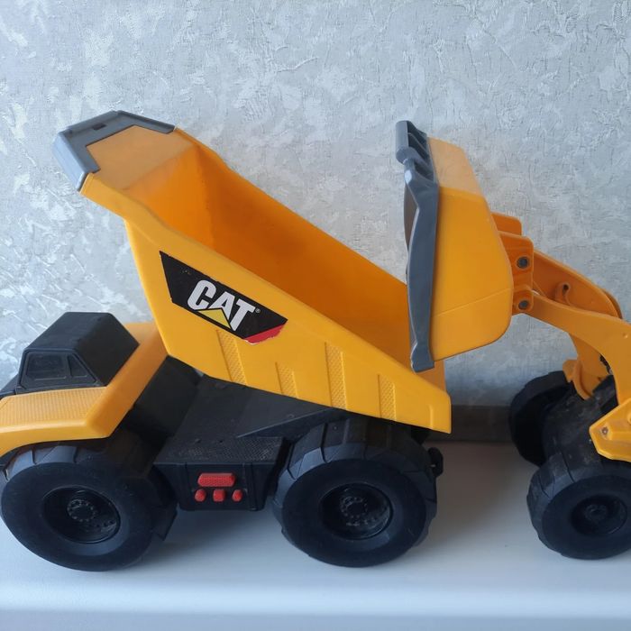 Машинки CAT самосвал погрузчик