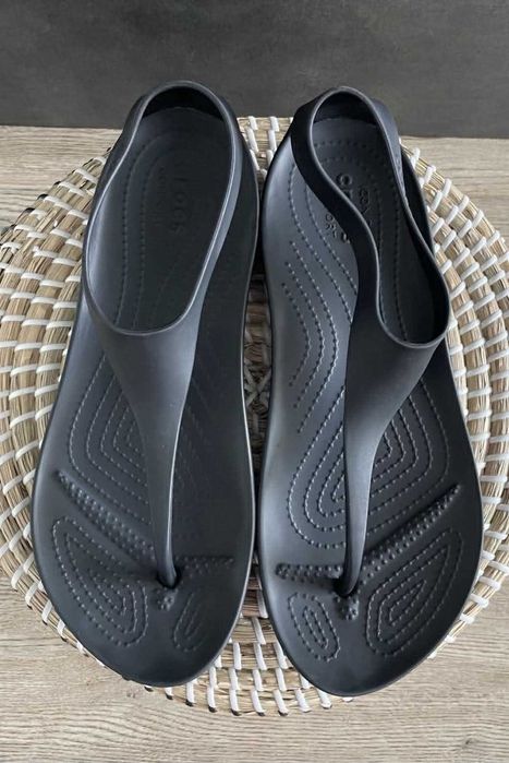Crocs japonki serena flip czarne W10 41/42