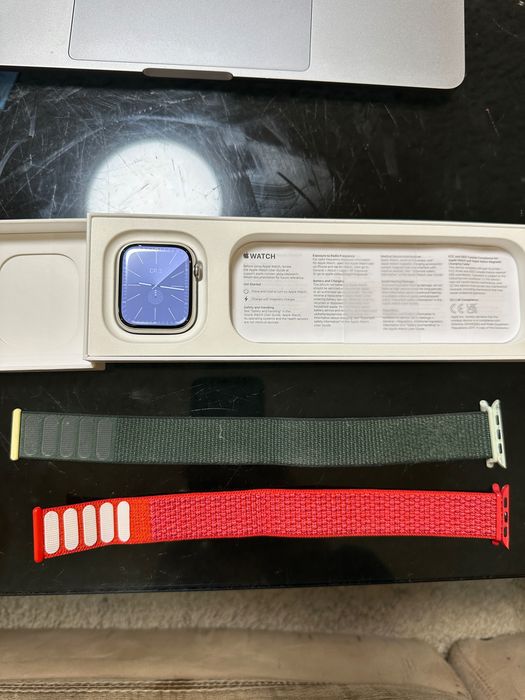 Apple Watch Series 9 GPS + Cellular 45mm Silver Stainless Steel