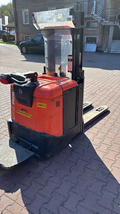 Wózek elektryczny paleciak BT SPE200D