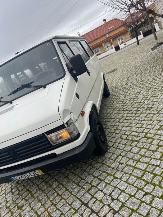 Vendo ou troco peugeot j5