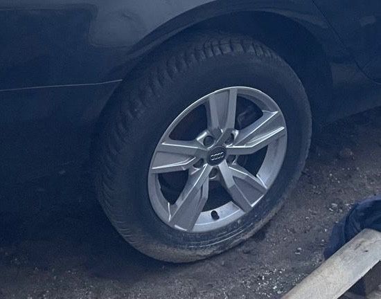 Jantes Originais Audi A4 B9 (2017) + Pneus