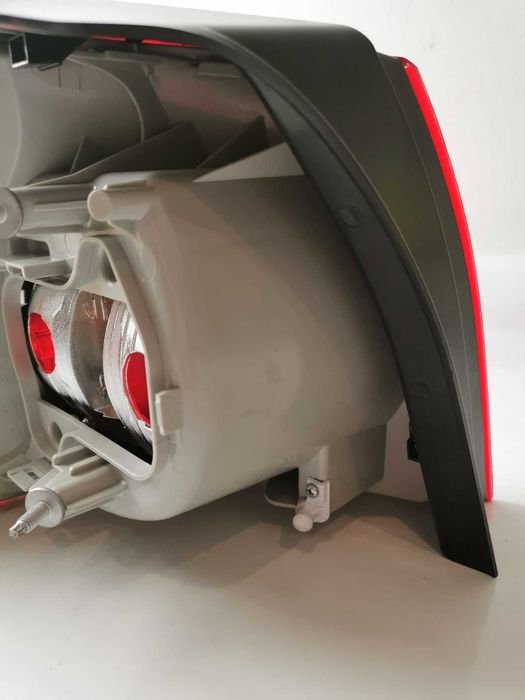 Lampa tylna prawa GOLF V