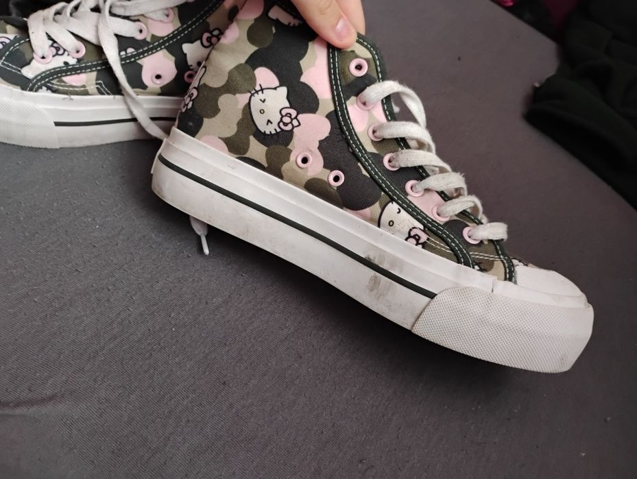 Buty w hello kitty