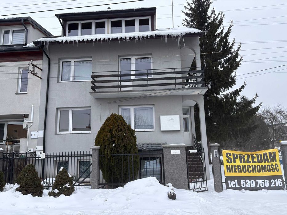 Dom mieszkalny na Sprzedaż