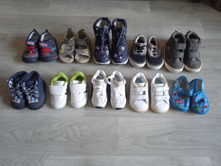 Комплекты детской обуви