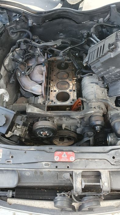 По запчастинам двигун м271.940 2.0 compressor(компрессор) W203