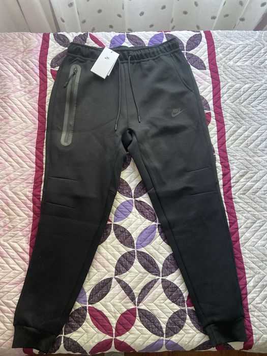 Nike tech preto