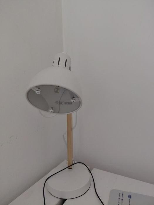 Candeeiro de secretária Ikea