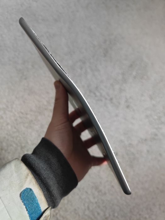 iPad 6 покоління на 128 ГБ. Донор