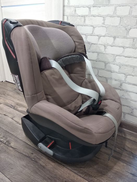 Автокресло Maxi-cosi Tobi 9-18кг