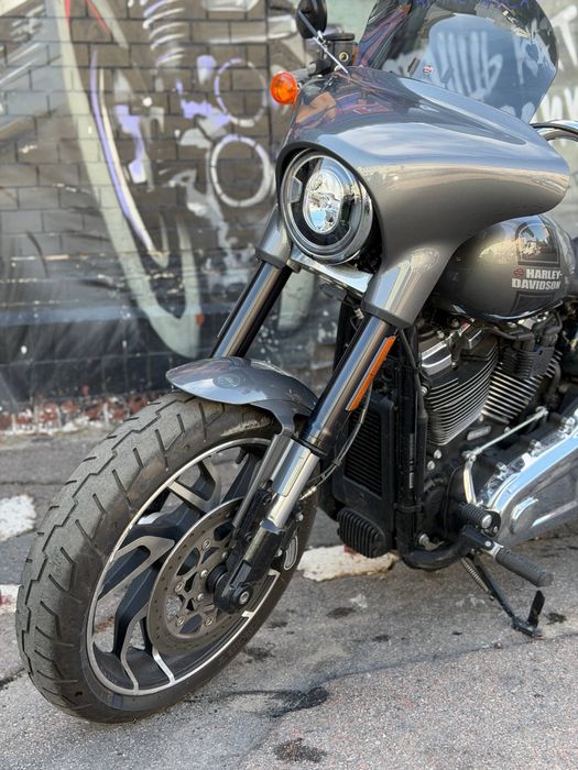 Мотоцикл Harley-Davidson Sport Glide 2021 рік