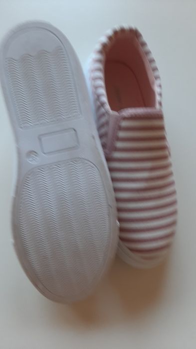 Buty wsuwane rozm.37