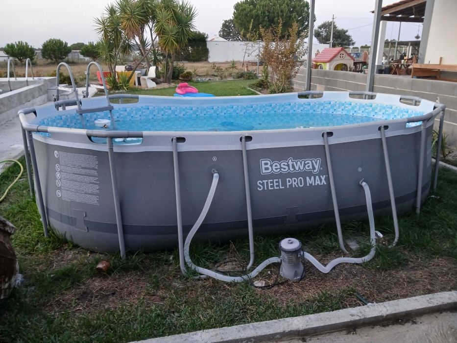 Piscina tubular oval qualidade superior