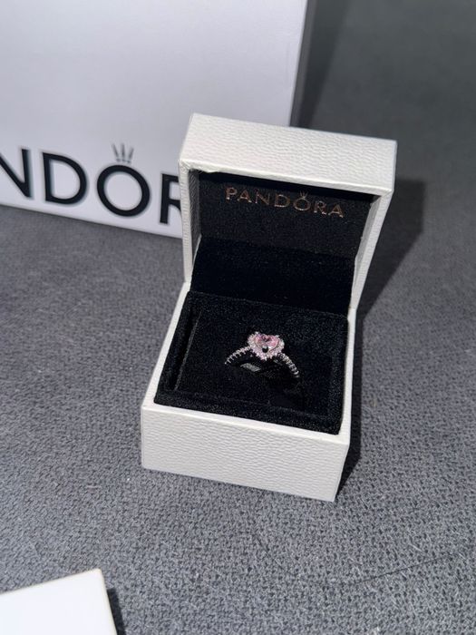 Anel rosa Pandora novo