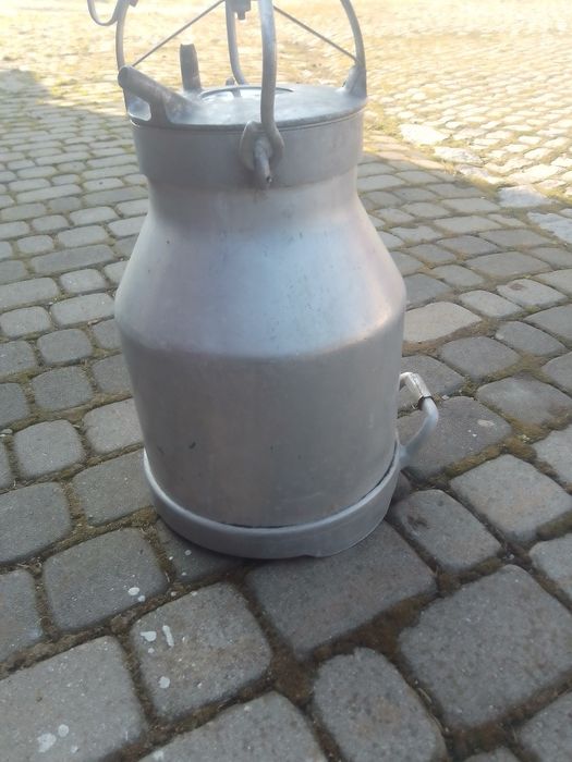 bańka do dojarka prl