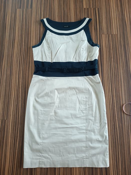 Piękna elegancka sukienka Mariposa Peek 40