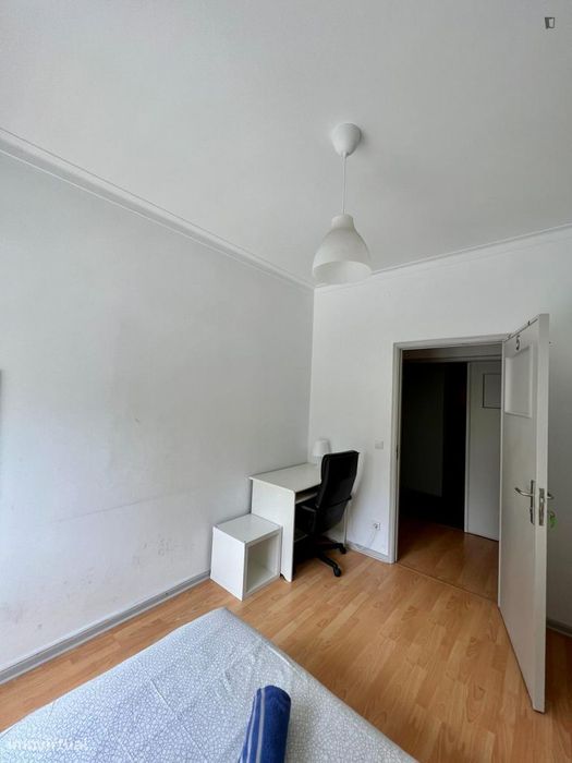Quarto - localizado em Bonfim Porto