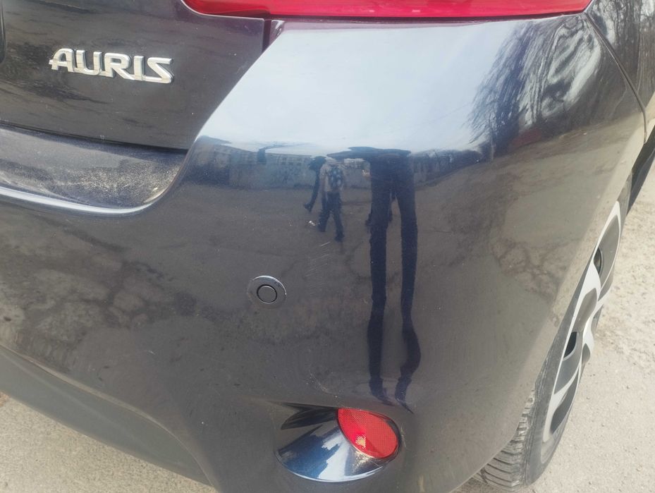 Гарний Auris Executive обслужений