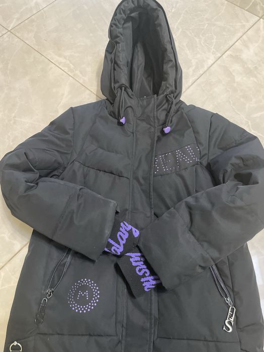 Продам теплу куртку для дівчинки