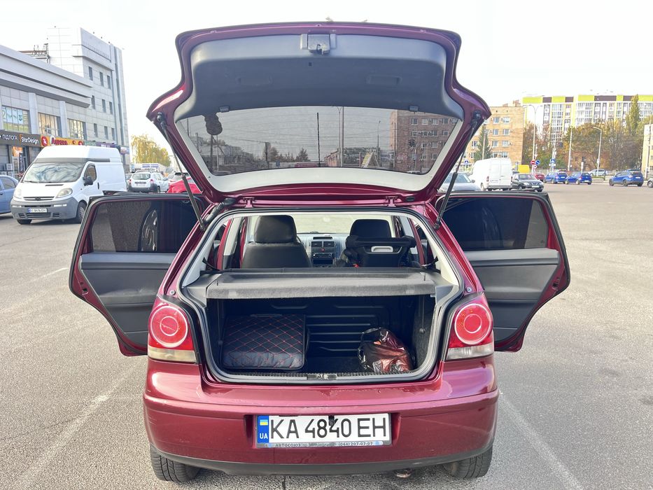 Фольцваген поло 1.4 АВТОМАТ !!!