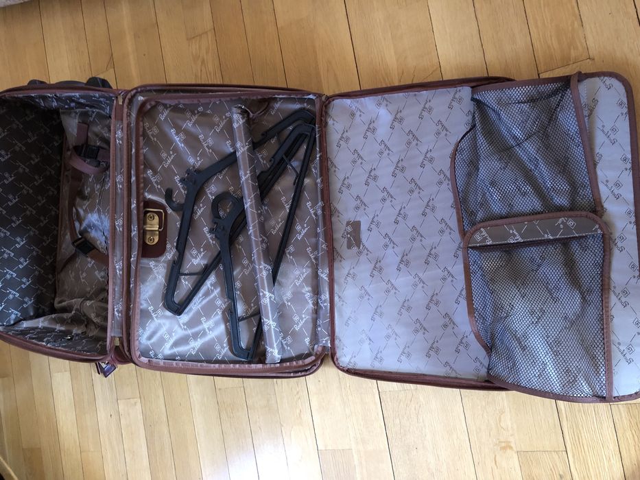 Шкіряна валіза