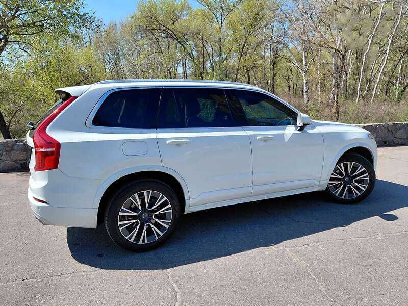 Volvo XC90 2020 T5 7 місць