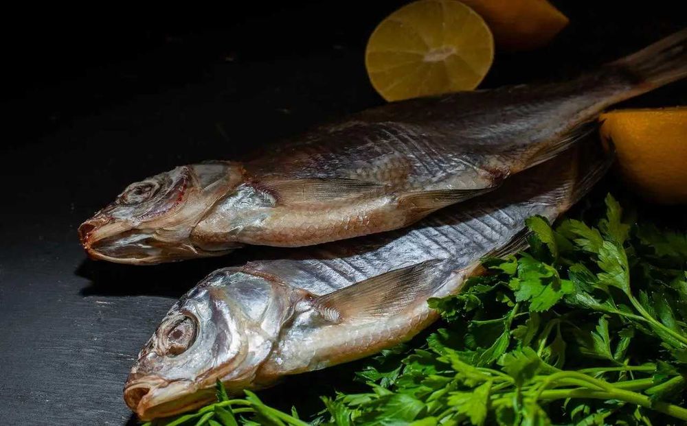 Лящ в'ялений нечищений дрібний (з лускою)