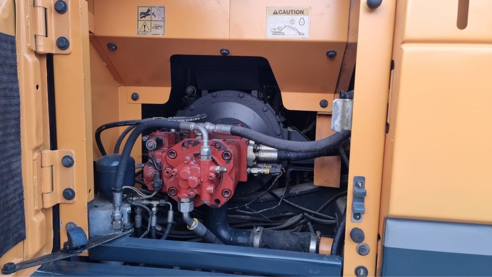 Экскаватор Hyundai R 140 LC