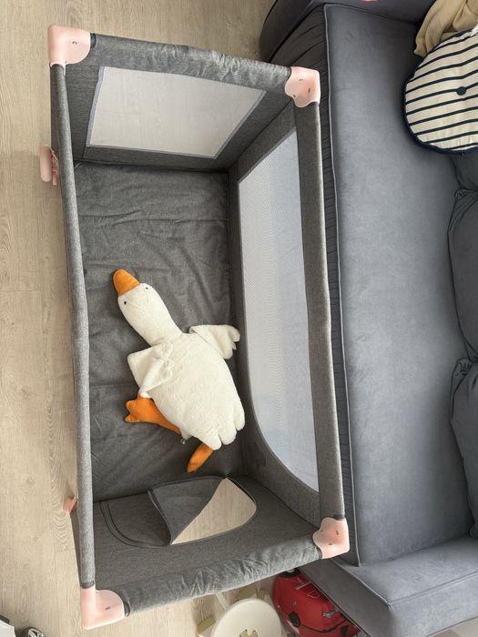 Манеж-кровать Kinderkraft Joy 2 темно-серый , есть отделно матрас