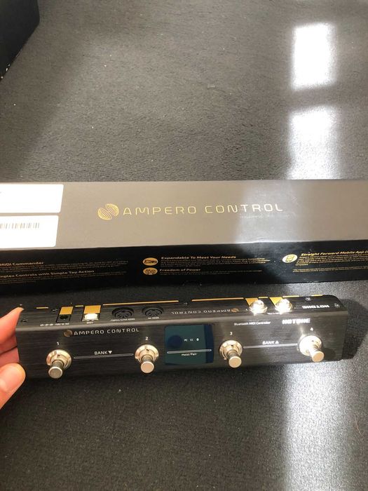 Hotone Ampero Control – Controlador MIDI
