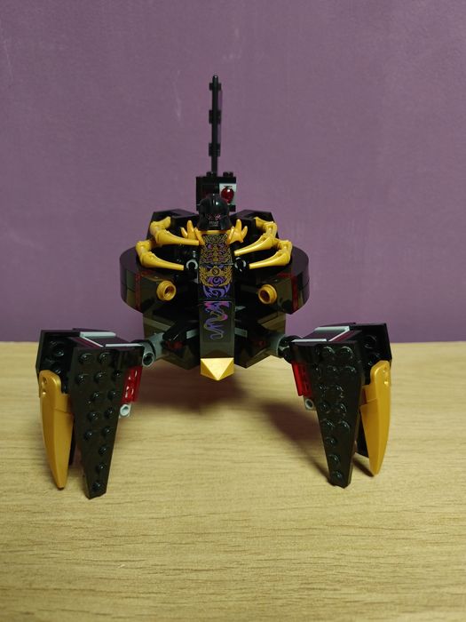 Lego Ninjago battle for Ninjago 70728 overlord mech