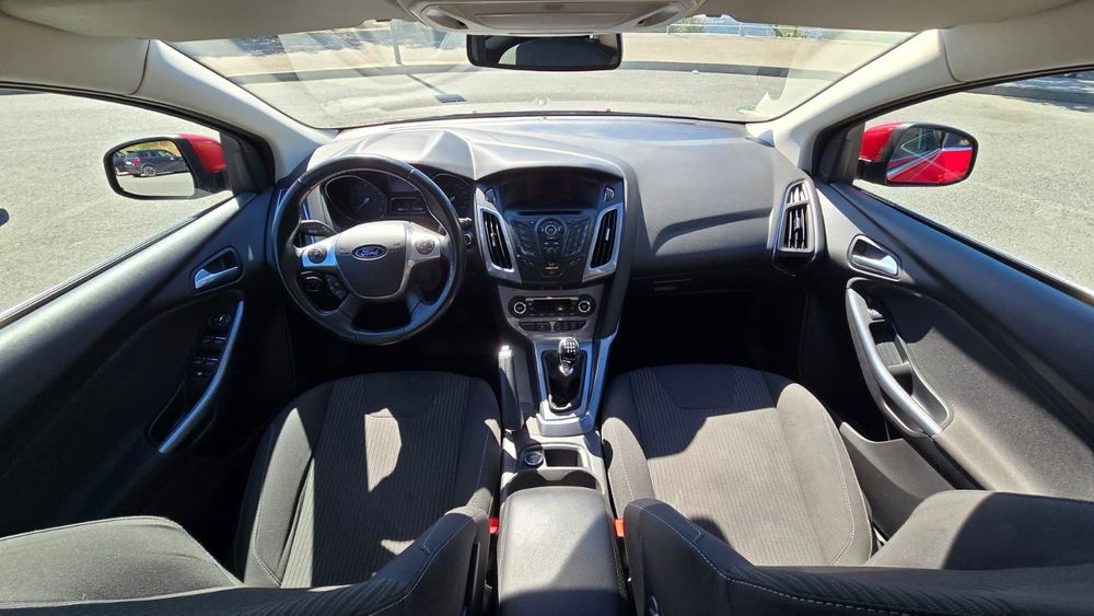 Ford Focus 1.0 EcoBoost Titanium 2014 (Gasolina - ⁠148.400km - ⁠Manual - ⁠125 CV)