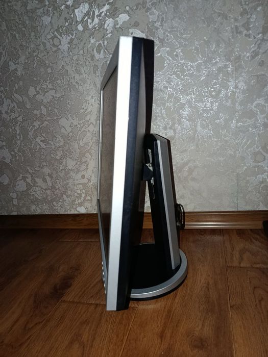 Монитор Samsung 203B