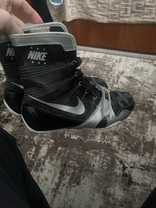 nike hyperko 1 сірі