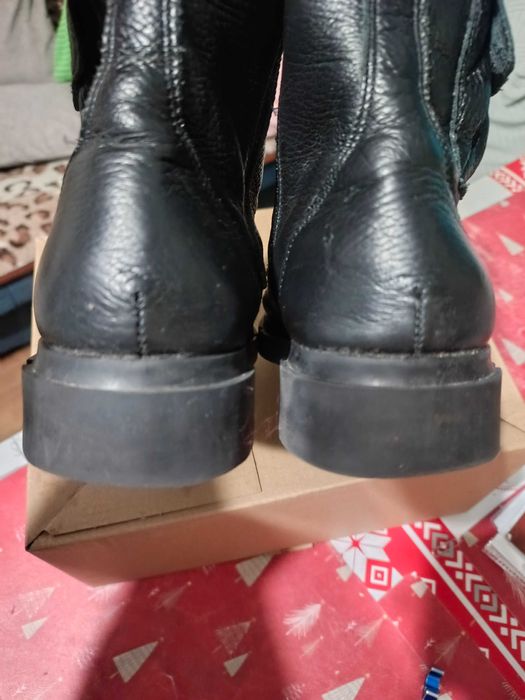 Buty czarne skórzane